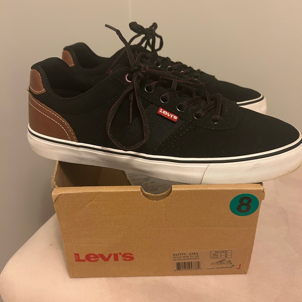 Men’s shoes
